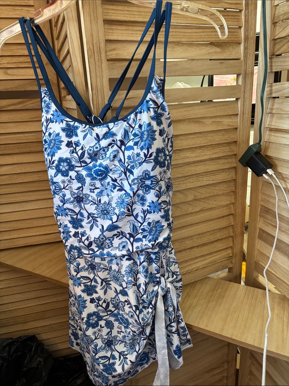 Dokotoo Blue and White Floral Strappy Swimsuit Large